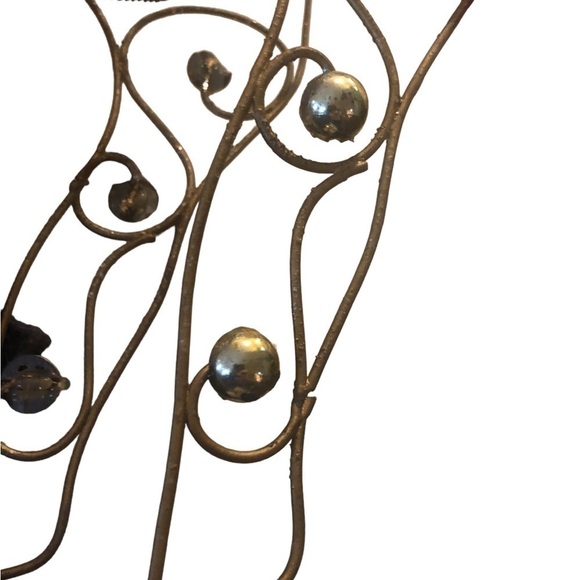 VTG Twisted Gold Reindeer Gold Balls Holiday Decor 16X14” Centerpiece Mantle - Picture 6 of 7